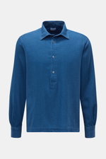 Front view of 04651/ A trip in a bag Popover shirt 'Indigo' Kent collar dark blue, classic Kent collar, pure cotton twill denim look, soft feel, regular fit, patch button placket with mother-of-pearl buttons, barrel cuffs, small woven label in side seam, 