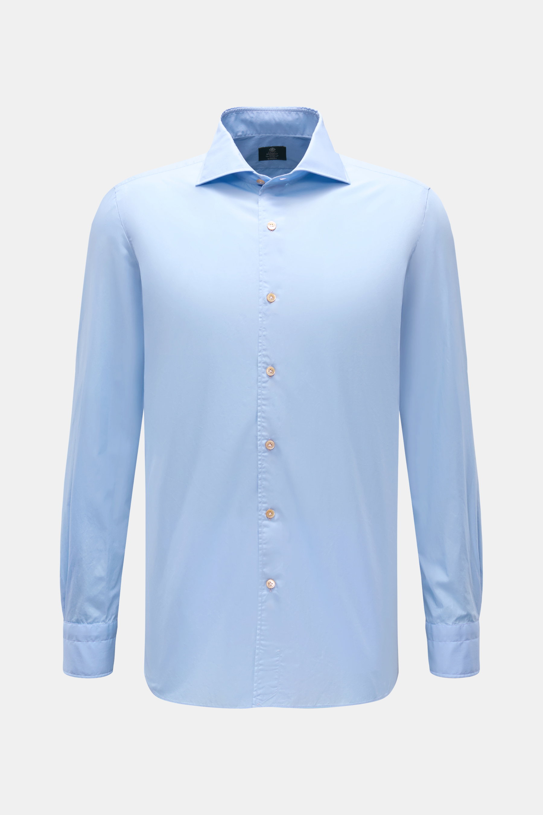 Borrelli Casual Hemd 'Ettore' Haifisch-Kragen hellblau, Slim Fit, Popeline aus reiner Baumwolle, glatter Griff, französische Knopfleiste mit Perlmuttknöpfen, klassische Sportmanschette, gerundeter Saum, Vorderansicht.