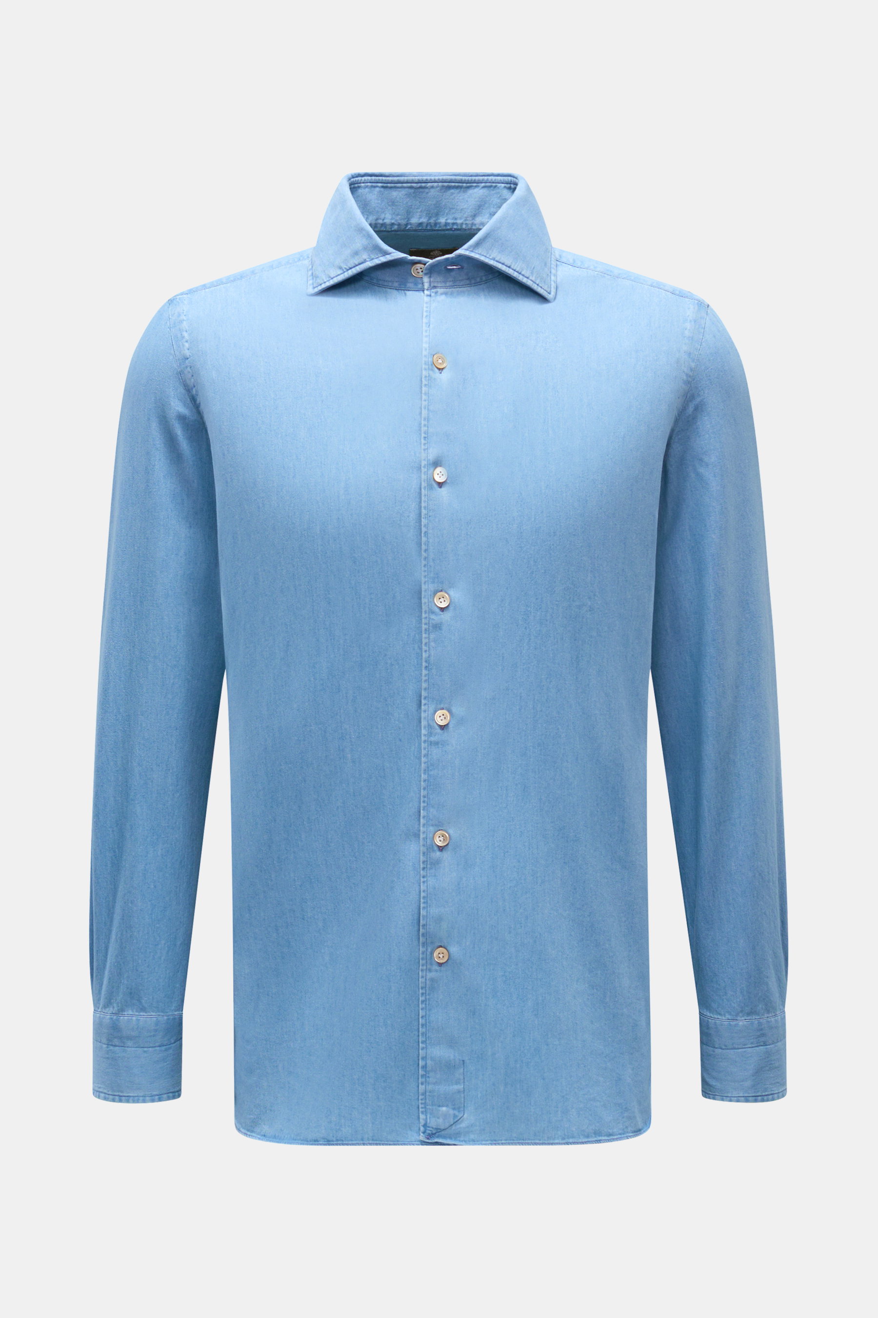 Borrelli Casual Hemd 'Ettore' Haifisch-Kragen rauchblau, Twill aus reiner Baumwolle, Denim-Optik, weicher Griff, Slim Fit, französische Knopfleiste mit Perlmuttknöpfen, klassische Sportmanschette, gerundeter Saum, frontale Ansicht.