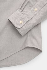 Polo Ralph Lauren Oxford-Hemd Button-Down-Kragen grau, Detailansicht von Ärmel und Saum, reine Baumwolle, Regular Fit, strukturierter Griff.