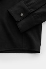 Marco Pescarolo Casual Hemd 'Next' Kent-Kragen schwarz, Detailaufnahme von Manschette und Saum, reine Schurwolle, Slim Fit, weicher Griff.