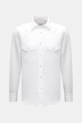 Frontale Nahaufnahme des Jacob Cohen Jeanshemds schmaler Kragen offwhite aus Baumwolle, Leinen und Lyocell mit Western-Schulterpasse, Druckknopfleiste und Brusttaschen.