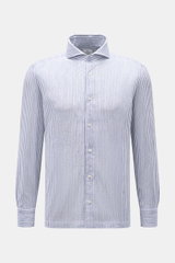 Giampaolo Casual Hemd Haifisch-Kragen weiß/navy gestreift, Slim Fit, leichte Baumwolle-Leinen-Mischung, Haifisch-Kragen, Knopfleiste, Sportmanschette, Frontansicht.