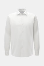 Front view of 04651/ A trip in a bag Casual shirt 'Cloudy Shirt' slim collar light grey, lightweight cotton fabric, classic design.

<p><span class="_fadeIn_m1hgl_8">Lightweight and comfortable for hot days: The casual shirt 'Cloudy Shirt' by 04651/ A TRI