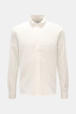Frontale Aufnahme des offwhite 04651/ A trip in a bag Flanellhemd Button-Down-Kragen mit weichem Griff, Regular Fit, Knopfleiste und Sportmanschette.