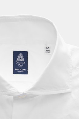Finamore Business Hemd 'Eduardo Napoli' Haifisch-Kragen weiß, Nahaufnahme von oben, mercerisierte Baumwolle, Slim Fit, französische Knopfleiste.