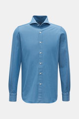 Finamore Chambray-Hemd 'Sergio Gaeta' Haifisch-Kragen blau, Slim Fit, reiner Baumwoll-Chambray, weicher Griff, frontale Ansicht, Perlmuttknöpfe, Sportmanschette, extralange Ärmel, gerundeter Saum, kontrastfarbige Knopflöcher.