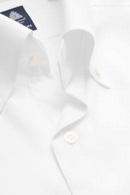 Finamore Casual Shirt 'Lucio Napoli' Button-Down Collar White shown up close from a top angle, featuring gabardine cotton-silk fabric with soft feel, extra long sleeves, regular fit, button-down collar, French placket with mother-of-pearl buttons, classic