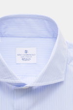 Close-up front view of Giampaolo Casual-Hemd Haifisch-Kragen blau/pastellblau gestreift, made of pure cotton with fine stripes and soft texture.

Description: <p>Ein echter Allrounder vom Hemdenexperten GIAMPAOLO: Mit diesem Hemd aus reiner Baumwolle un
