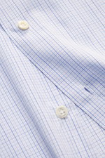 Close-up front view of Giampaolo Casual Shirt Shark Collar blue/white checkered, showing pure cotton fabric with soft feel, fine check pattern, French button placket, classic sport cuff, and rounded hem, Slim Fit design. A true all-rounder by the shirt ex