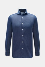 Giampaolo Chambray shirt shark collar dark blue, front view showing slim fit, chambray cotton, soft touch, French button placket, sport cuff. 

<p>Masterful craftsmanship by hand: GIAMPAOLO makes this chambray shirt from high-quality cotton – for an espec