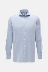 Front view of the Giampaolo Flanellhemd Haifisch-Kragen rauchblau meliert, a slim fit, soft twill cotton shirt with shark collar and French placket.  
<p>Alltagstauglicher Klassiker: Das edle Flanellhemd des italienischen Labels GIAMPAOLO aus reiner Baum