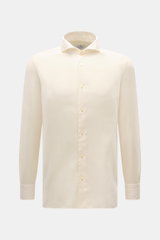 Front view of Giampaolo Casual Hemd Haifisch-Kragen pastellgelb, a pastel yellow slim fit shirt made of fine cotton and cashmere twill with soft touch, shark collar, French placket, classic sport cuffs, back waist darts, and rounded hem.