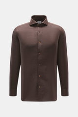 Front view of Giampaolo Casual Shirt Shark Collar dark brown in slim fit, soft cotton-cashmere twill with shark collar, French button placket, classic sport cuff, back waist darts, and rounded hemline. Luxurious fabric offers an exceptionally soft feel an