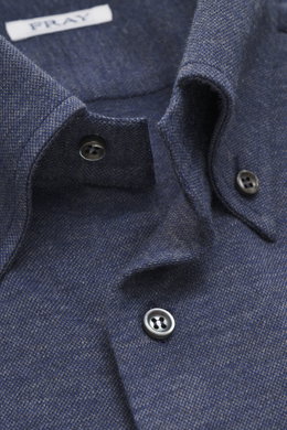 Close-up front view of the Fray Jersey shirt button-down collar 'Boston' grey blue melange showing buttons and fabric texture, made from a blend of cotton and cashmere with a soft touch, slim fit, button-down collar, classic sport cuff, back waist darts, 