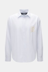 Jacquemus Casual shirt kent collar light blue/white striped, front view, pure cotton, soft smooth feel, fine stripe pattern, logo woven detail, oversized fit, Kent collar, concealed button placket, initial patch on chest, pin tuck, classic sport cuff, rou