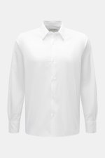 Officine Générale Casual Hemd Kent-Kragen weiß, feiner Gabardine, reine Baumwolle, weicher Griff, garment dyed, Regular Fit, Frontansicht.