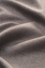 Close-up front view of the Gherardi Casual shirt shark collar grey brown melange fabric, twill made of cotton and cashmere, soft flannel, slim fit, shark collar, French button placket, classic sport cuff, split back yoke, rear waist darts, rounded hemline