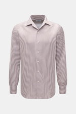 Gherardi Casual Hemd Kent-Kragen braun/weiß gestreift, Frontansicht, Slim Fit, reine Baumwolle, sehr weicher Griff, französische Knopfleiste, klassische Sportmanschette, geteilte Rückenpasse, rückseitige Taillenabnäher, gerundeter Saumverlauf.