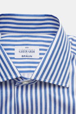 Close-up front view of the Gherardi Casual Shirt Kent Collar dark blue/white striped, twill pure cotton, soft feel, Slim Fit, Kent collar, French placket, classic sport cuff, split back yoke, back waist darts, rounded hem.