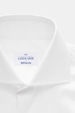 Close-up front view of Gherardi Casual shirt shark collar white, featuring elastic cotton, soft touch, lightweight quality, slim fit, shark collar, French placket, classic sport cuff, back waist darts, and rounded hem.