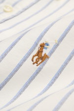 Close-up front view of the Polo Ralph Lauren Oxford shirt button-down collar off-white/blue/black striped, showing the classic striped pattern and polo player stitching on the chest.

<p>Timeless Oxford elegance: This shirt by POLO RALPH LAUREN combines a