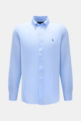Front view of Polo Ralph Lauren Leinenhemd Button-Down-Kragen hellblau, a stylish classic casual shirt in pure linen with soft feel, light quality, Custom Fit, button-down collar, Polo player stitching on chest, front button placket, classic sport cuffs, 