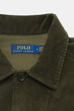 Close-up front view of the Polo Ralph Lauren Cord overshirt olive collar, corduroy made from pure cotton, soft touch, slim fit.