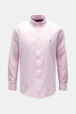 Polo Ralph Lauren Oxford-Hemd Button-Down-Kragen rosé/weiß gestreift, Slim Fit, reine Baumwolle, Frontansicht mit Brust-Stitching und klassischem Streifenmuster.
