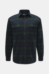 Polo Ralph Lauren Flanellhemd schmaler Kragen navy/dunkelgrün kariert, frontale Nahaufnahme, weicher Baumwoll-Flanell, Regular Fit, Brusttaschen.