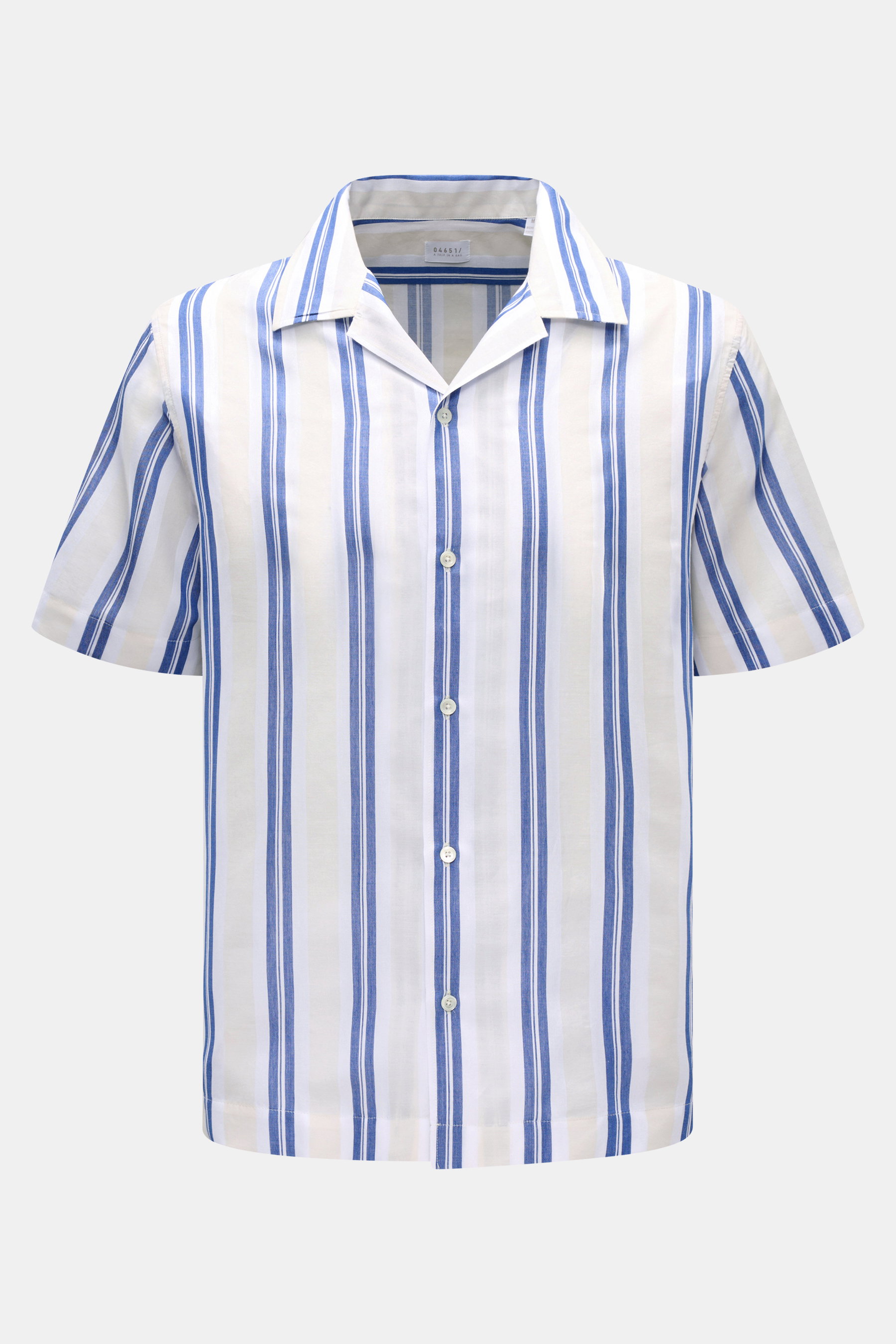 Front view of the 04651/ A trip in a bag Leinen-Kurzarmhemd Kubanischer Kragen pastellgelb, a short-sleeve linen shirt with blue and white vertical stripes, featuring a Cuban collar and button placket. Mühelose Leichtigkeit: Dieses Kurzarmhemd aus reinem 