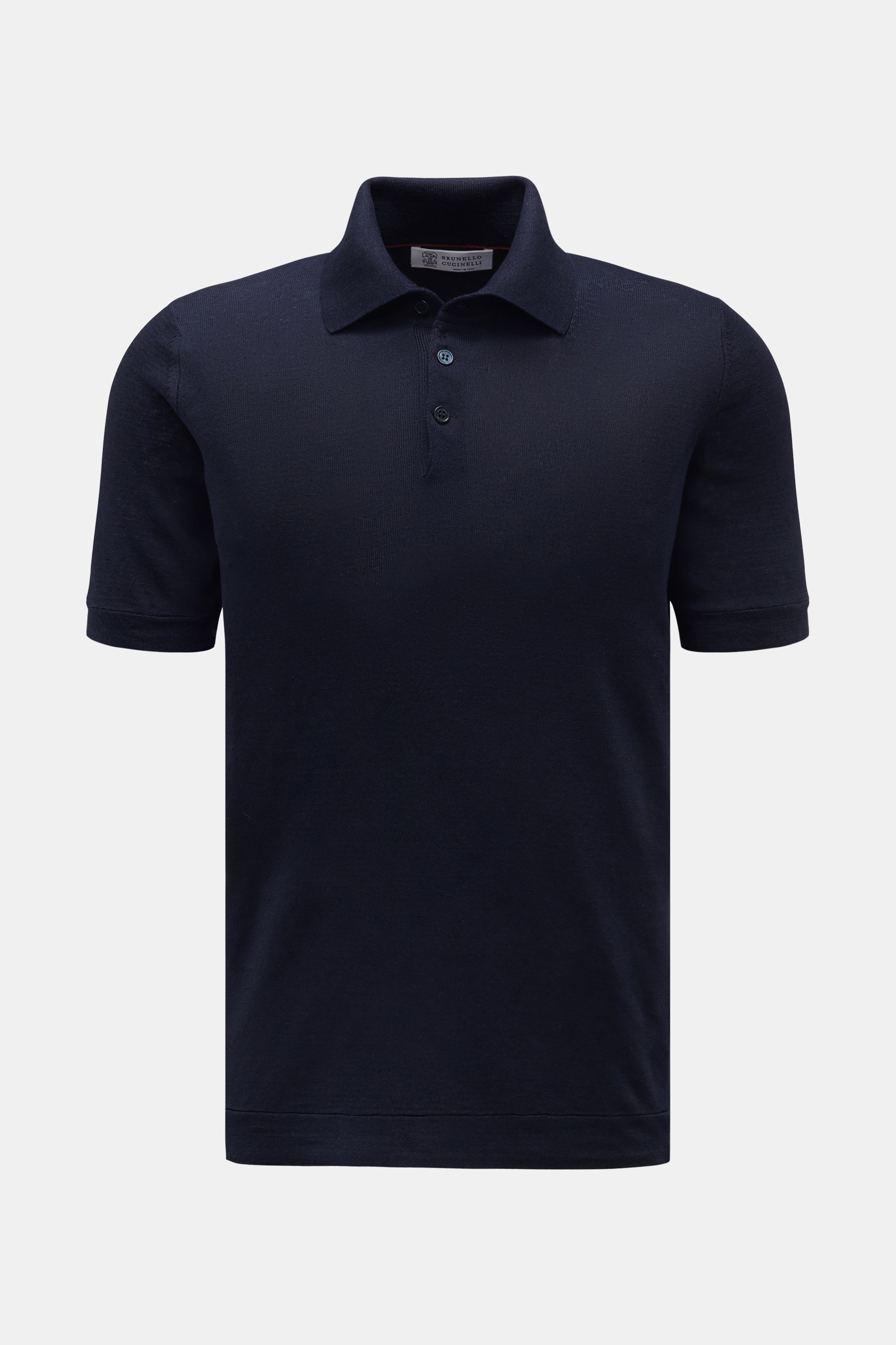 Brunello Cucinelli Kurzarm-Strickpolo dunkelblau, Slim Fit, aus Leinen-Baumwoll-Mix, feines Strickbild, Polokragen, Perlmuttknöpfe, frontale Ansicht.
