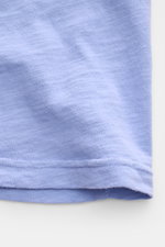 B.F. Knitwear Jersey-Poloshirt blau meliert, Detailansicht des Saums aus reiner Baumwolle, weicher Griff, Slim Fit, klassischer Polokragen.