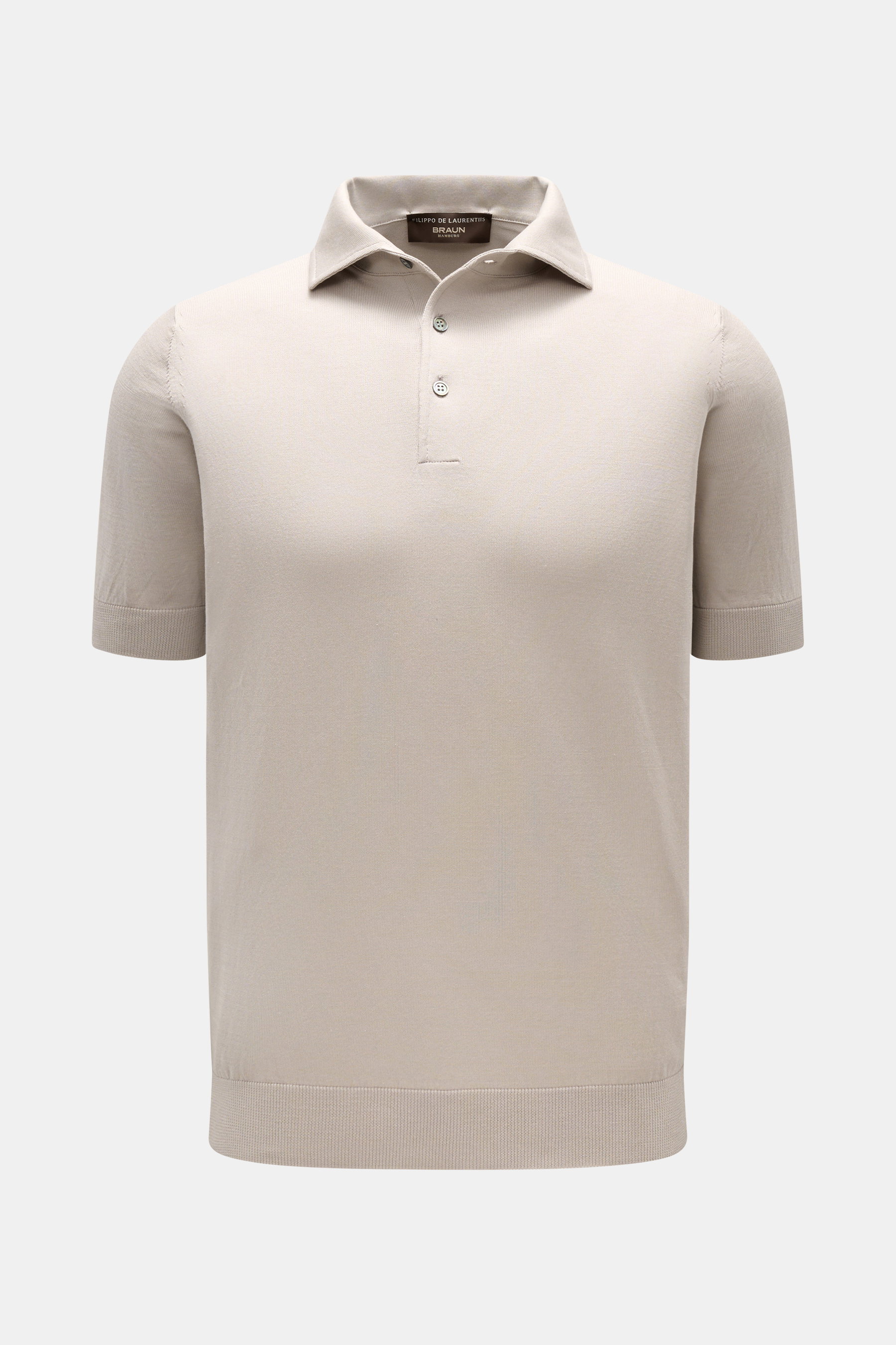 Filippo de Laurentiis Kurzarm-Strickpolo hellgrau, Slim Fit, reine Baumwolle, feiner Strick, weicher Griff, gesträckter Polokragen, Drei-Knopf-Leiste, Rippbündchen, frontale Perspektive.