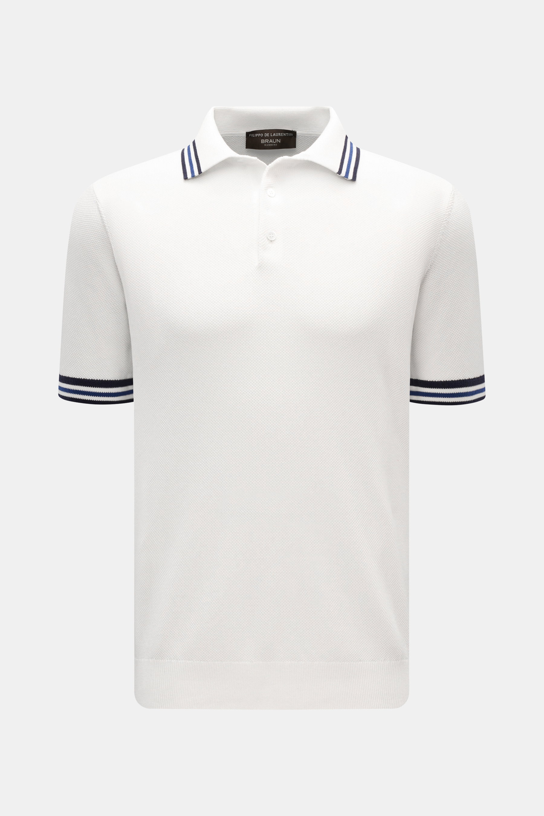 Filippo de Laurentiis Kurzarm-Strickpolo weiß, frontale Ansicht, aus reiner Baumwolle, Strukturstrick, Slim Fit, Polokragen mit Kontraststreifen, 3-Knopf-Leiste, kontrastfarbene Rippbündchen.