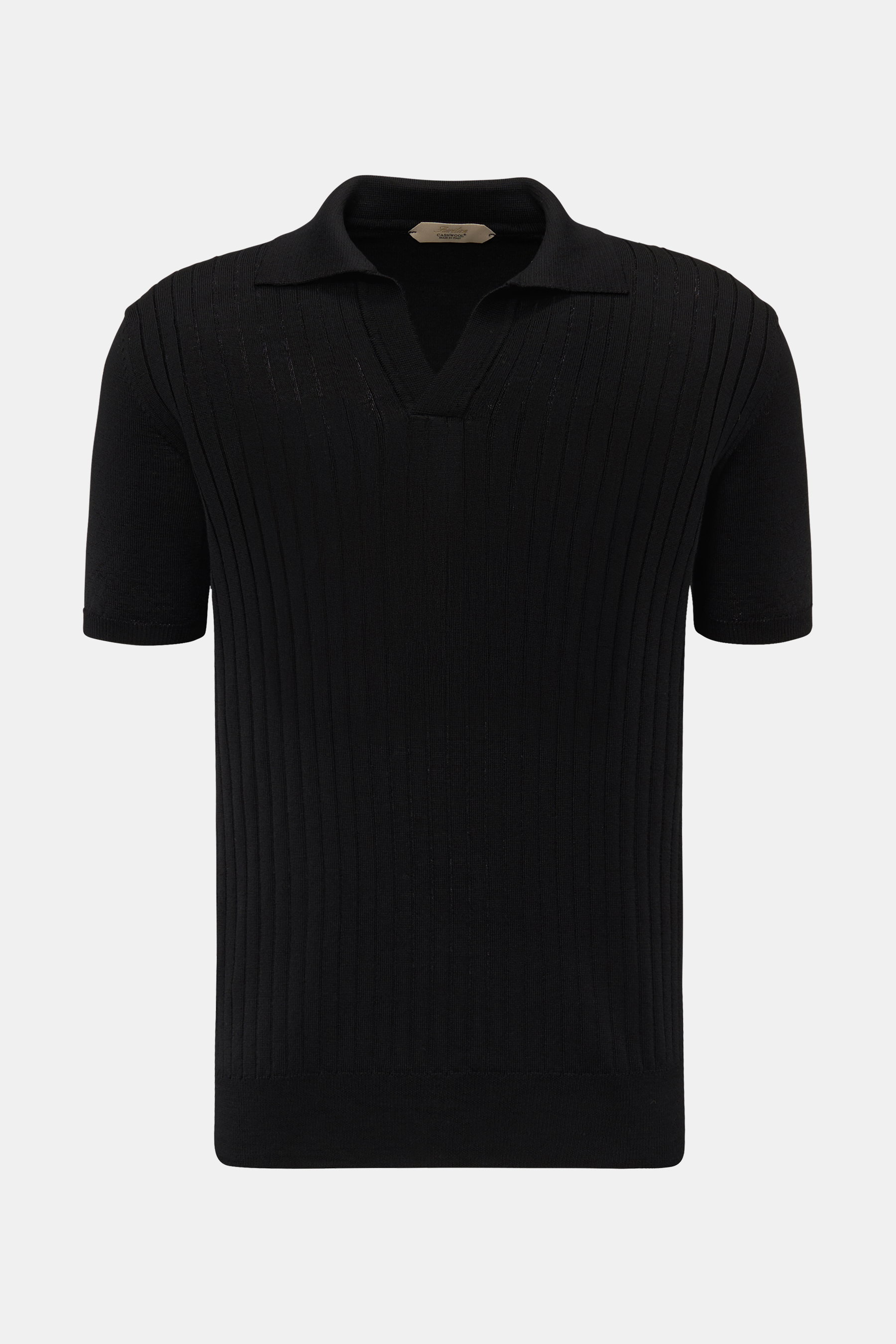 Aurélien Merino Kurzarm-Strickpolo schwarz, Slim Fit, aus weichem Merinowolle-Rippstrick, Polokragen mit offener Leiste, Frontansicht.