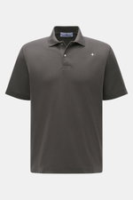 Front view of Stone Island Polo shirt 'Stellina' dark grey, piqué made of pure cotton, textured feel, garment dyed, slim fit, typical polo collar, two-button placket with snap fasteners, subtle Stellina stitching on the front.