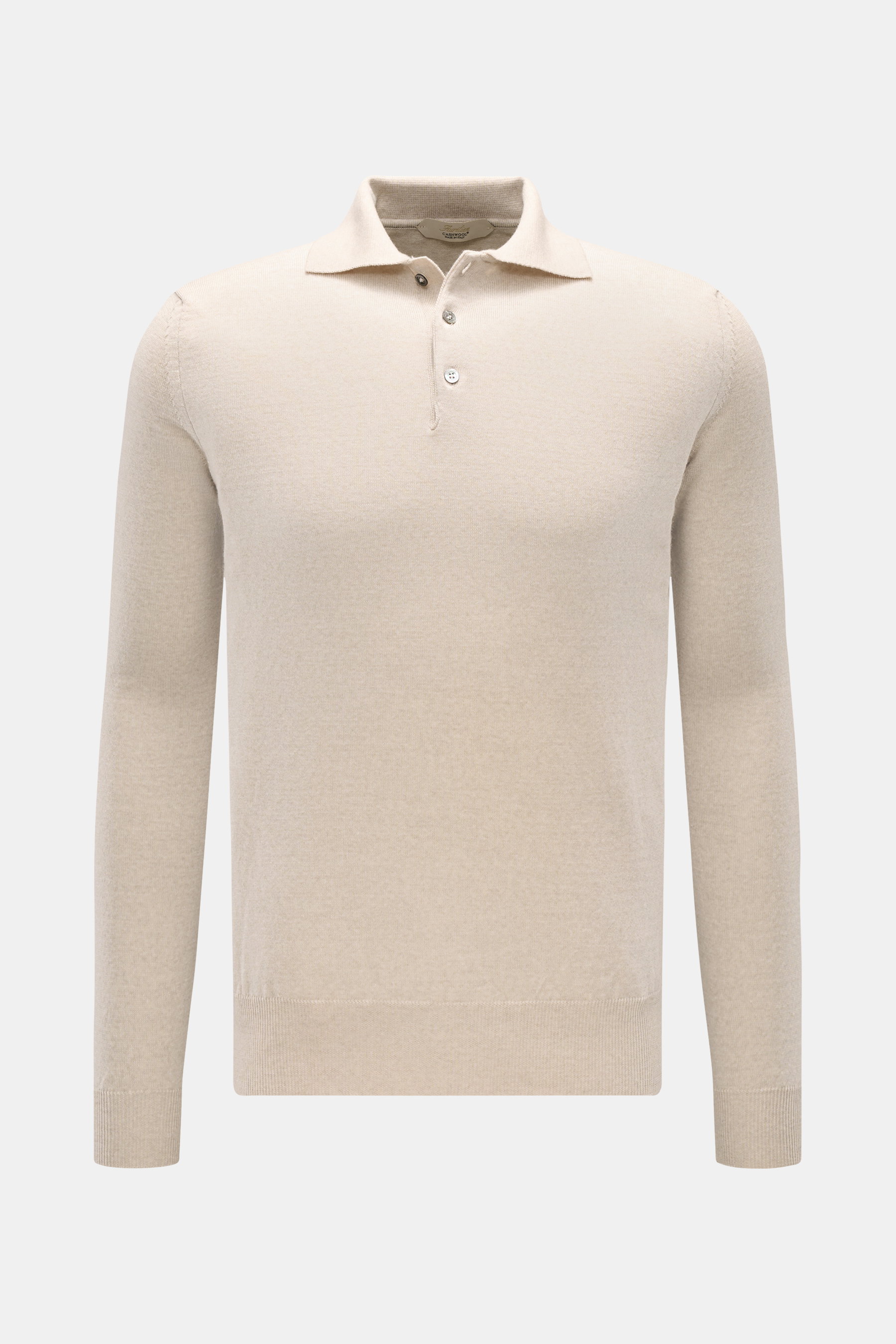 Aurélien Merino Strickpolo sand, frontale Nahaufnahme, Slim Fit, feines Strickbild, Polokragen, Rippbündchen, reine Merinowolle, weich, komfortabel, italienische Cashwool®-Merinowolle.