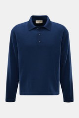 Officine Générale Merino Strickpolo 'Bay' navy, Frontansicht, langarm, Regular Fit, Polokragen, Rippbündchen, feines Strickbild aus reiner Merinowolle, weich.