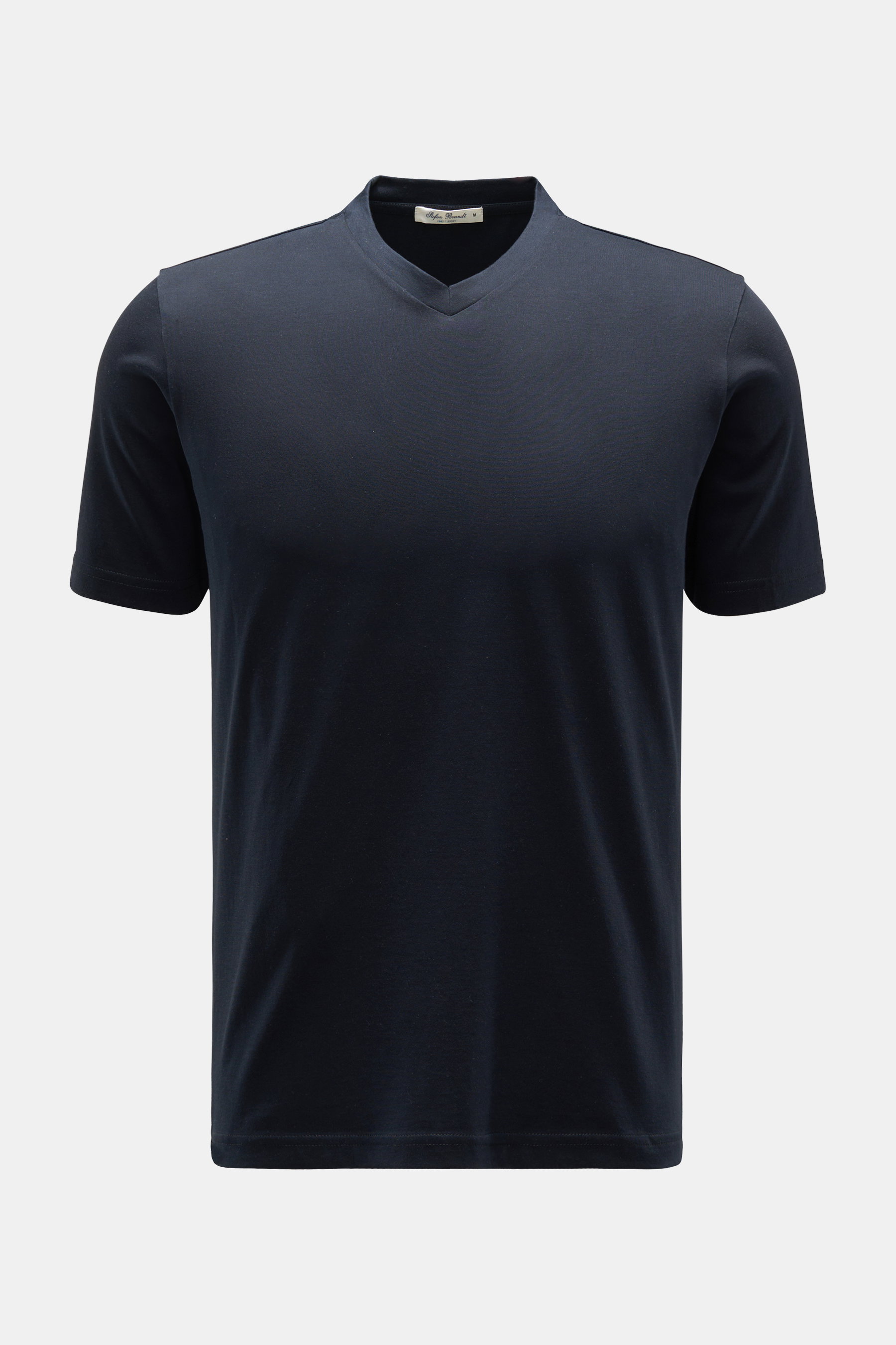 Stefan Brandt V-Neck T-Shirt 'Adam' navy, frontal fotografiert, Slim Fit, V-Ausschnitt, Jersey aus reiner Bio-Pima-Baumwolle, sehr weicher Griff.