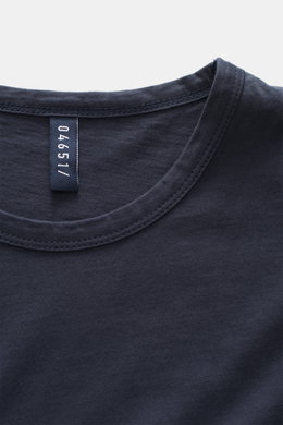 04651/ A trip in a bag Rundhals-T-Shirt navy