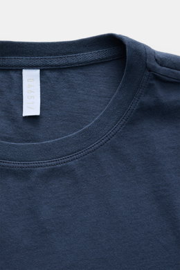 04651/ A trip in a bag Rundhals-T-Shirt navy