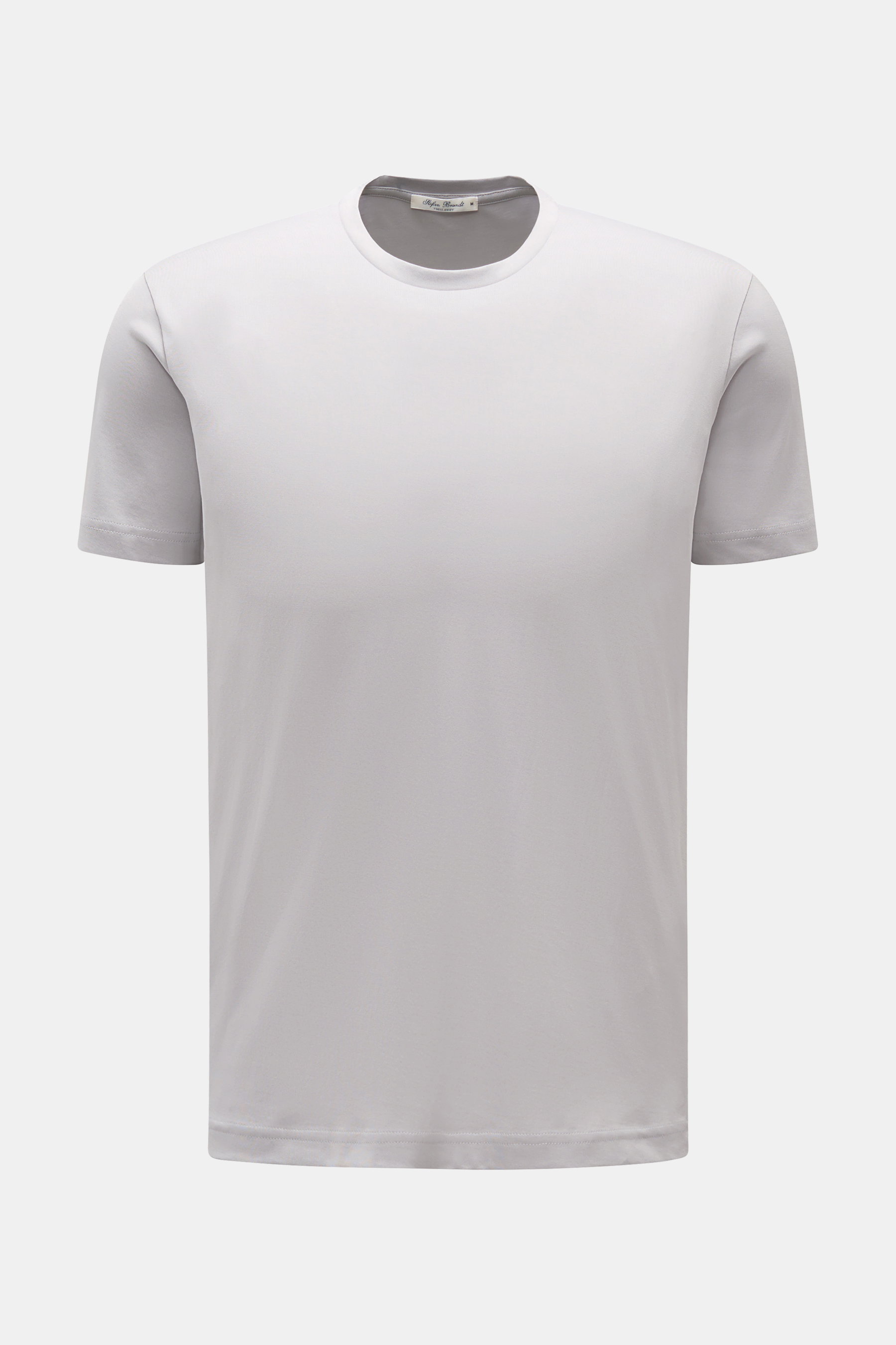 Frontale Nahaufnahme des Stefan Brandt Rundhals-T-Shirts 'Enno' hellgrau aus feiner, biologischer Pima-Baumwolle, Slim Fit, mit Rundhalsausschnitt.