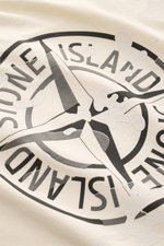 Stone Island Rundhals-T-Shirt creme, Detailaufnahme des plakativen schwarzen Rückenprints auf schwerer Baumwolle mit weichem Griff.