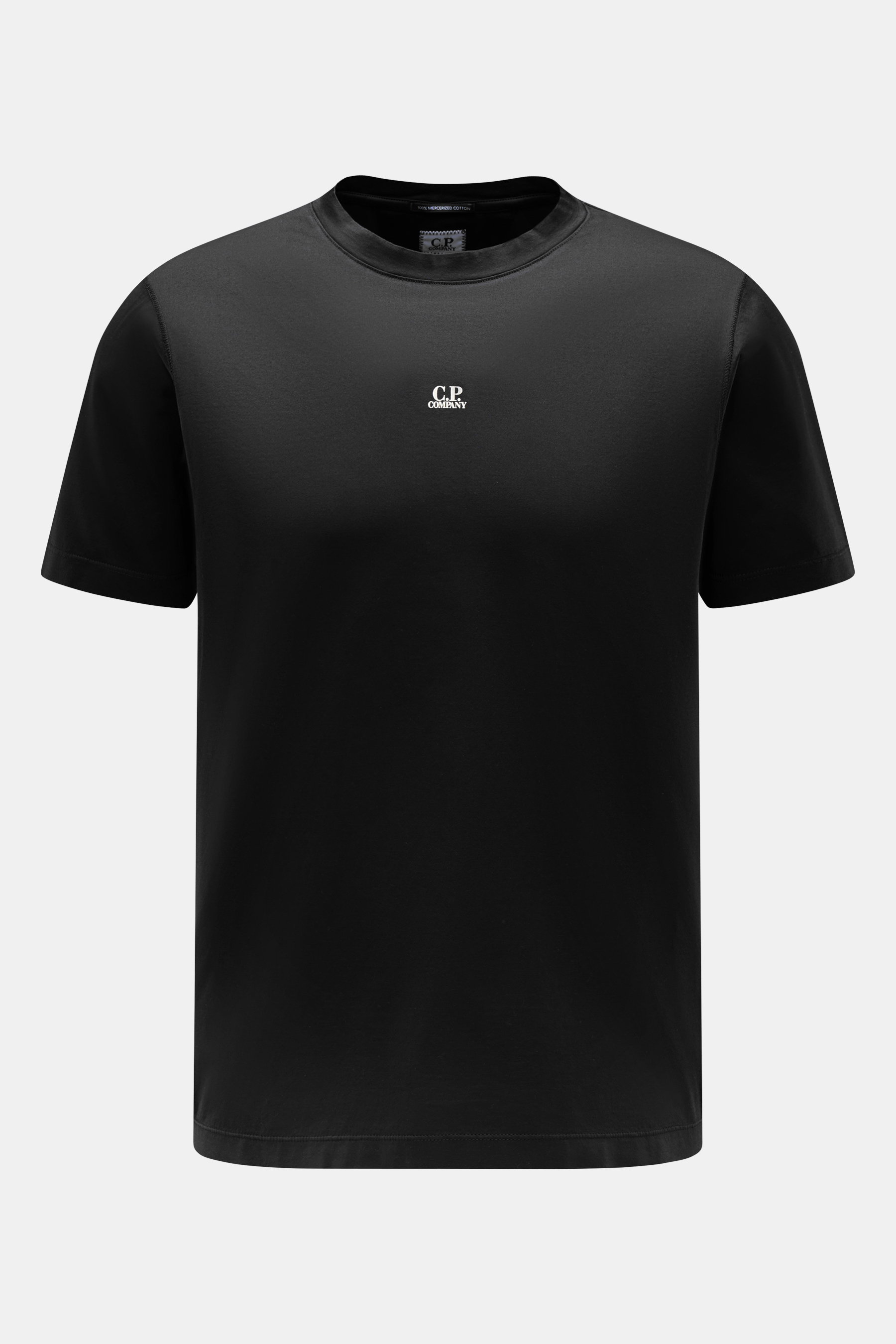 C.P. Company Rundhals-T-Shirt schwarz, frontal fotografiert, aus mercerisierter Baumwolle, Slim Fit, weicher Griff, Logo-Print auf der Brust.