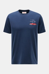 MC2 Saint Barth Rundhals-T-Shirt 'Portofino' navy, frontal fotografiert, aus weicher Bio-Baumwolle mit Print, Stitching und St. Barth-Stickerei am Ärmel.