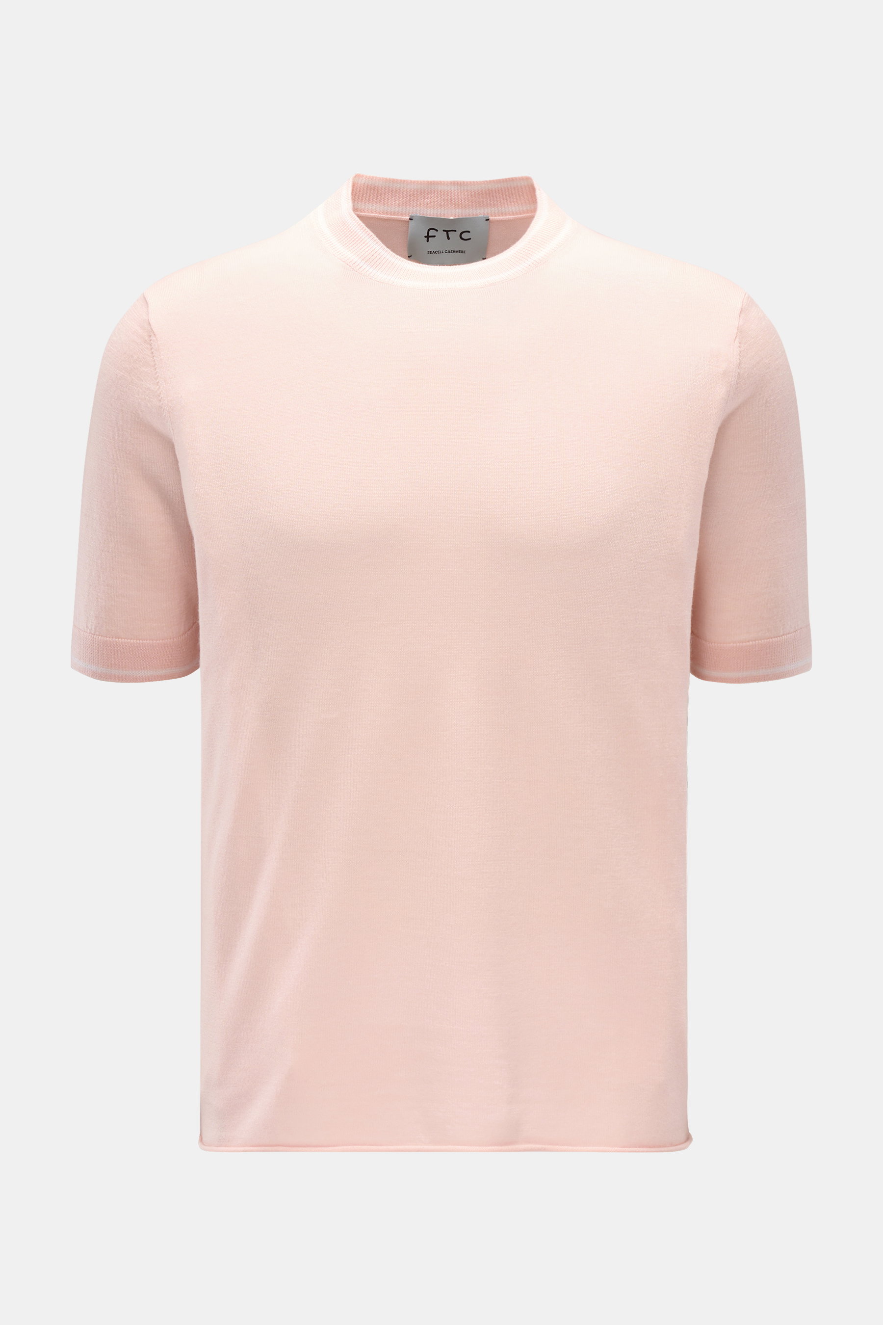 FTC Short sleeve crew neck jumper rose shown from the front, soft lightweight cashmere-SeaCell blend, slim fit with crew neck, ribbed bands, rolled hem. Sustainable from the fibres to the finished model: This short sleeve crew neck jumper in the finest ca