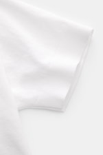 Filippo de Laurentiis Feinstrick-Kurzarmpullover weiß, sommerliche Knitwear, reine Baumwolle, Slim Fit, Rundhalsausschnitt, seitliche Saumschlitze, Nahaufnahme Ärmel.
