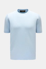 Filippo de Laurentiis Feinstrick-Kurzarmpullover hellblau, slim fit, reine Baumwolle, Rundhalsausschnitt, seitliche Saumschlitze, Vorderansicht.