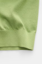 Filippo de Laurentiis Kurzarmpullover grün, Detailaufnahme der Rippbündchen, reine Baumwolle, weicher Griff, feines Strickbild, Slim Fit, Rundhalsausschnitt.